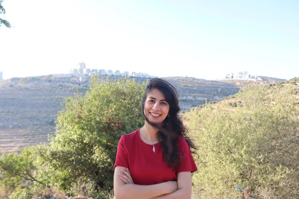 Dr Manal Shqair