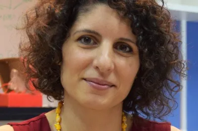 Portrait of Shelly Levy-Tzedek