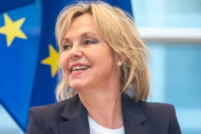 Portrait of Sabine Döring