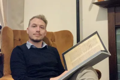 Portrait picture of Linus Ubl